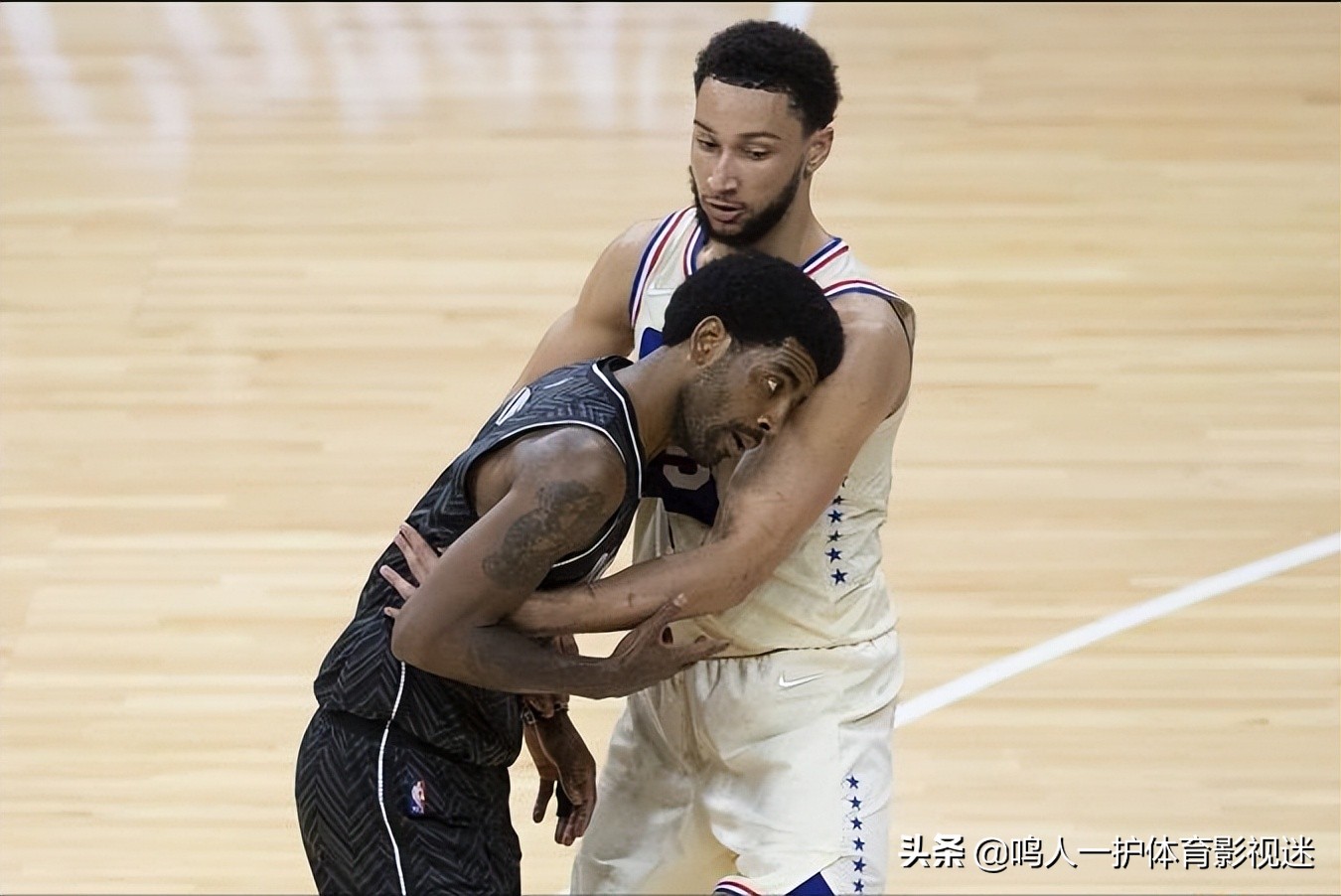 nba有哪些球员上货架(NBA今夏被摆上货架的球星：哈登欧文被压价，利拉德、比尔遭疯抢)