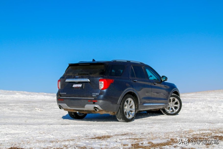 影帝级SUV，探险者出演冰雪极限动作戏