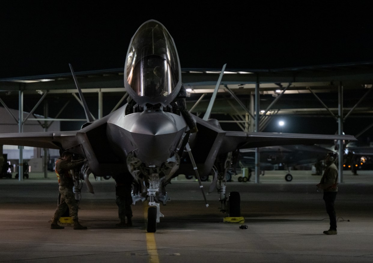 3�Ҷ����Ҷ�������ĸս��Ⱥ������40��ս����Ԯ���ܷ��һس��ӣ�