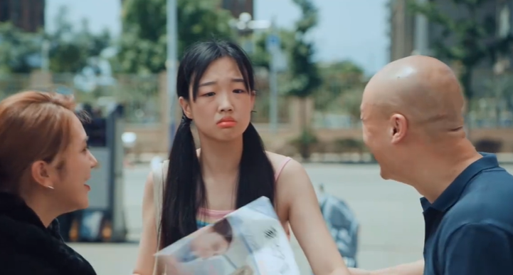 《同学打扰了》热播，爆笑校园剧，全是段子手，女主演技不俗