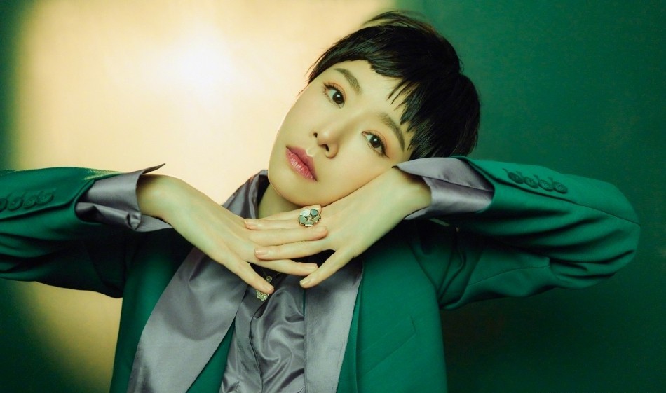 同样是“齐耳短发”，杨紫清爽减龄，迪丽热巴让人不忍直视