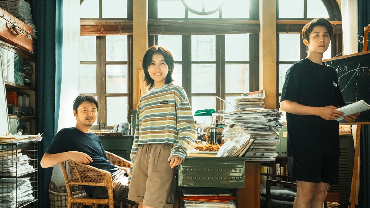 《天才基本法》开播，雷佳音张子枫演父女，万茜童瑶等实力派云集