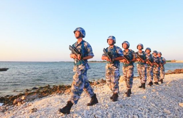 һ����ս������½ս�ӽ���ռ�Ϻ�������˭Ҫ˭������