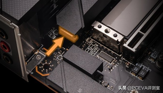 彻底告别螺丝：微星下代锐龙主板设计实现M.2 SSD全程免工具拆装