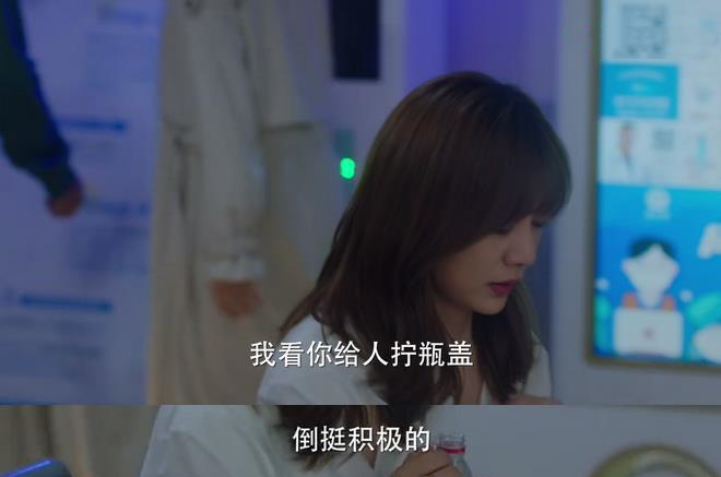 《完美伴侣》：高圆圆化身金牌律师拼事业，开局就遇离婚危机