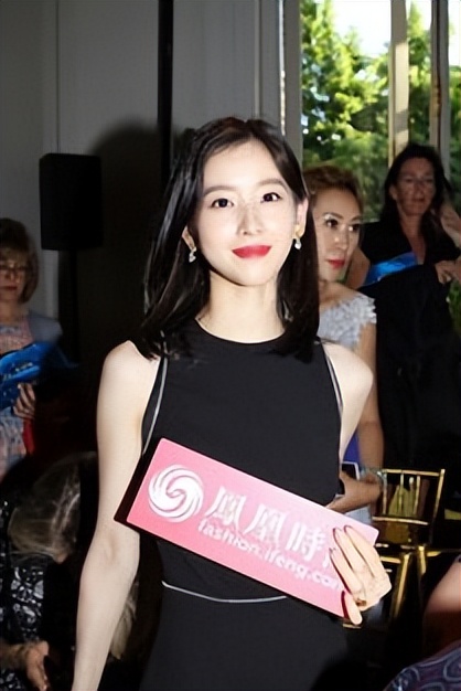 章泽天，嫁给刘强东7年，她的聪明让人刮目相看