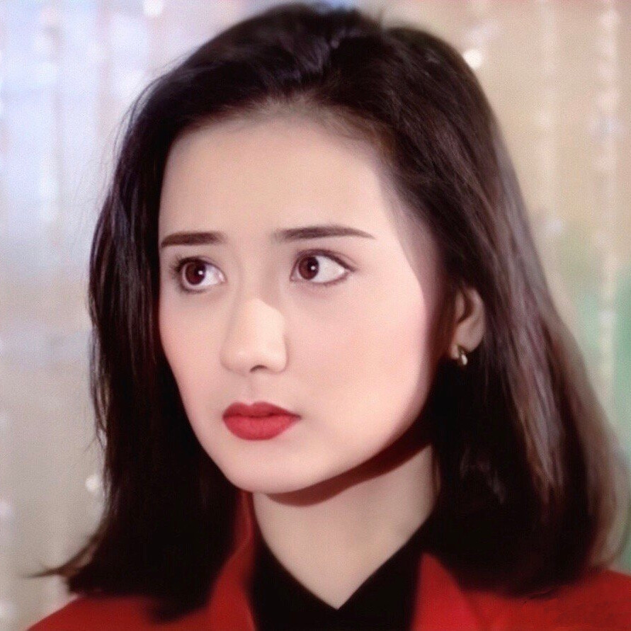 拥有"铜铃大眼"的女星,我只服这8位,眼睛就占了脸蛋的一半