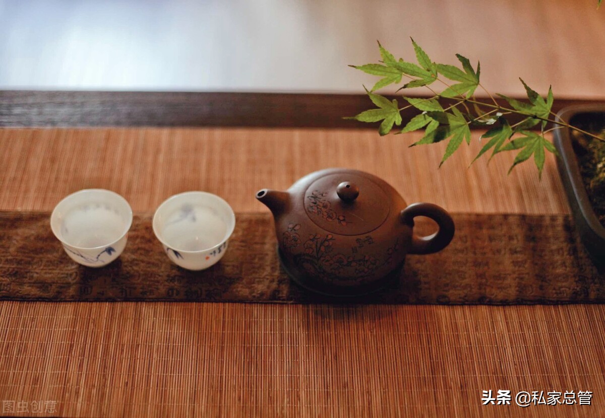 你不要着急，你先去读你的书，我去看我的电影