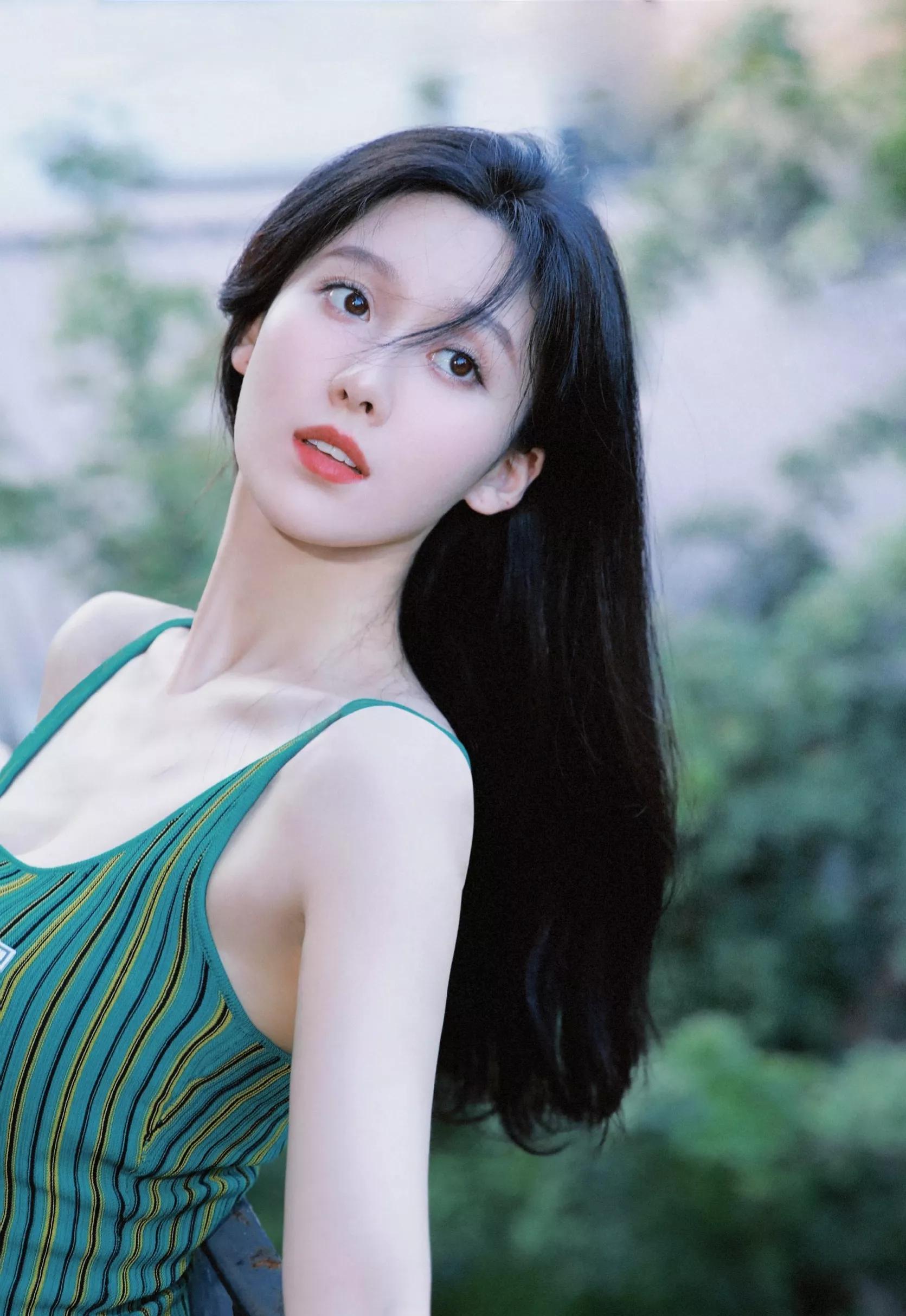 手机大片，内地新晋小花演员王子璇