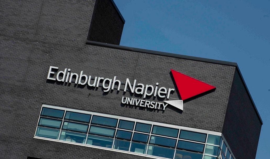 免高考免雅思直升全日制本科——爱丁堡纳皮尔大学