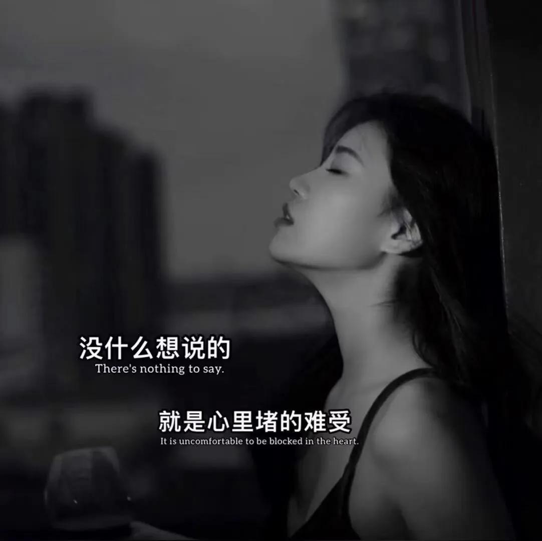 干净小众有品味的背景图