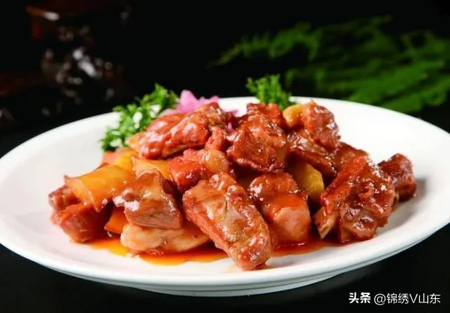 美食新花样推荐冬日里养胃六道菜(冬季来了，多吃这9道美食，美白皮肤，减压降脂)