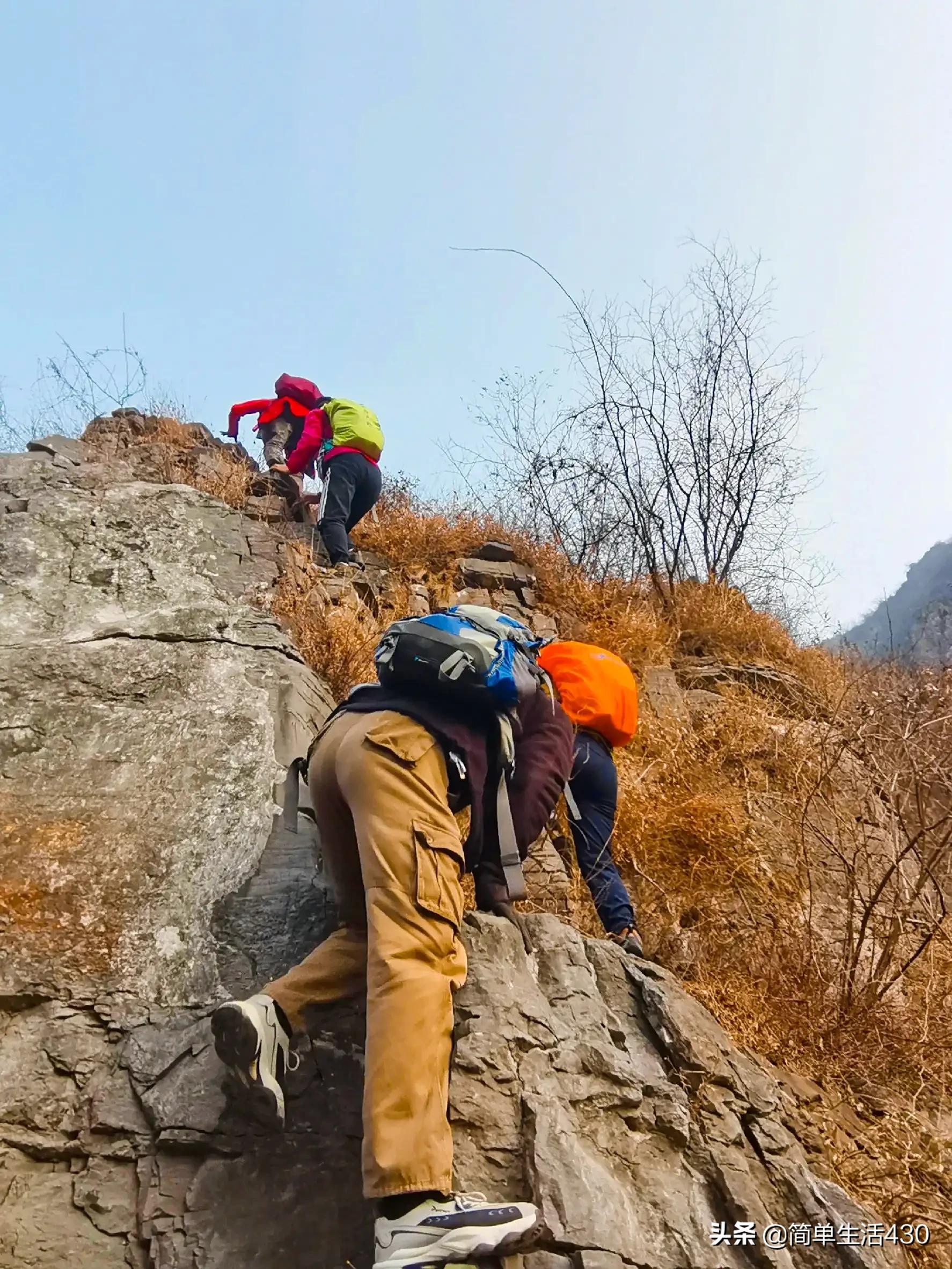 爬山记—（2022--2）保持快乐很简单，每周末去爬爬山，流流汗…