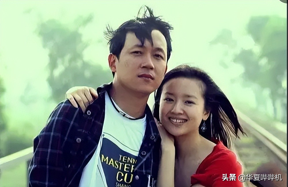 老潘为儿子卡点站台，父子10年未见面，是谁挡在了亲情的面前？