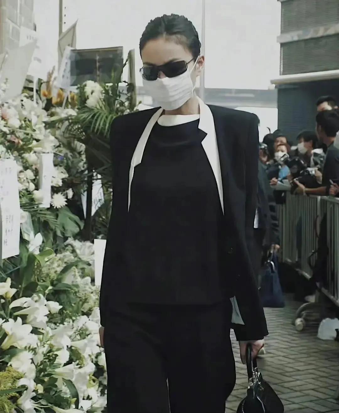 参加张国荣梅艳芳葬礼的众人