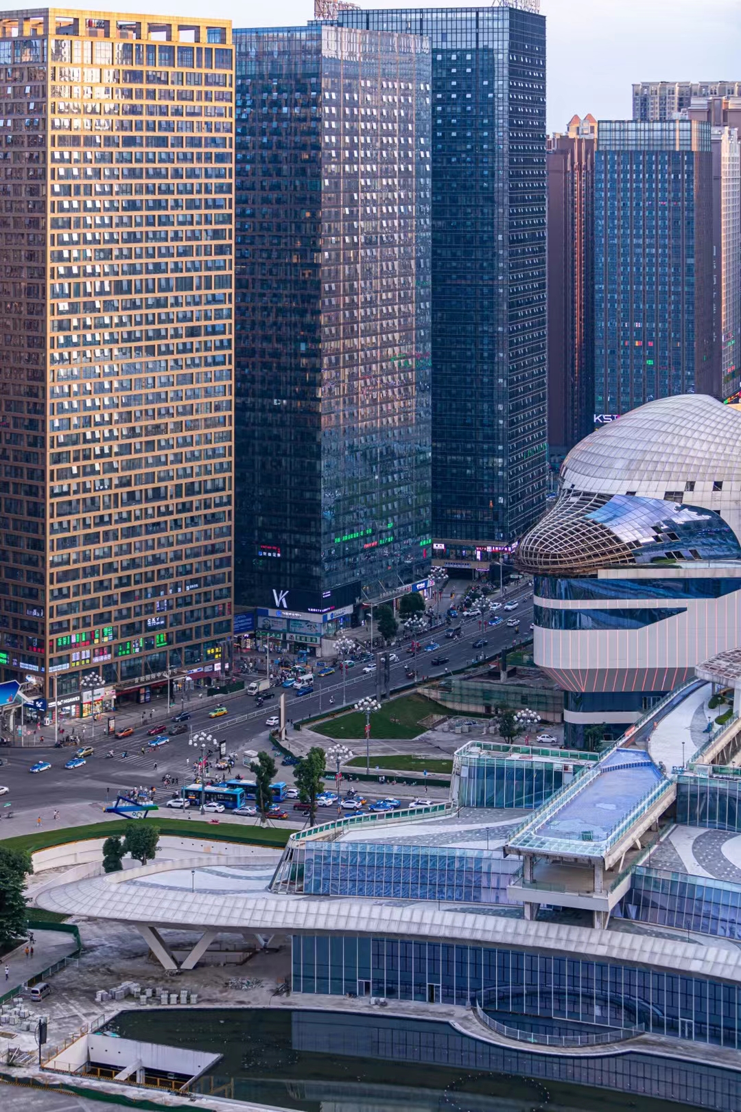 手头上有闲置的资金，你会考虑买公寓吗？哪几种公寓可以买？