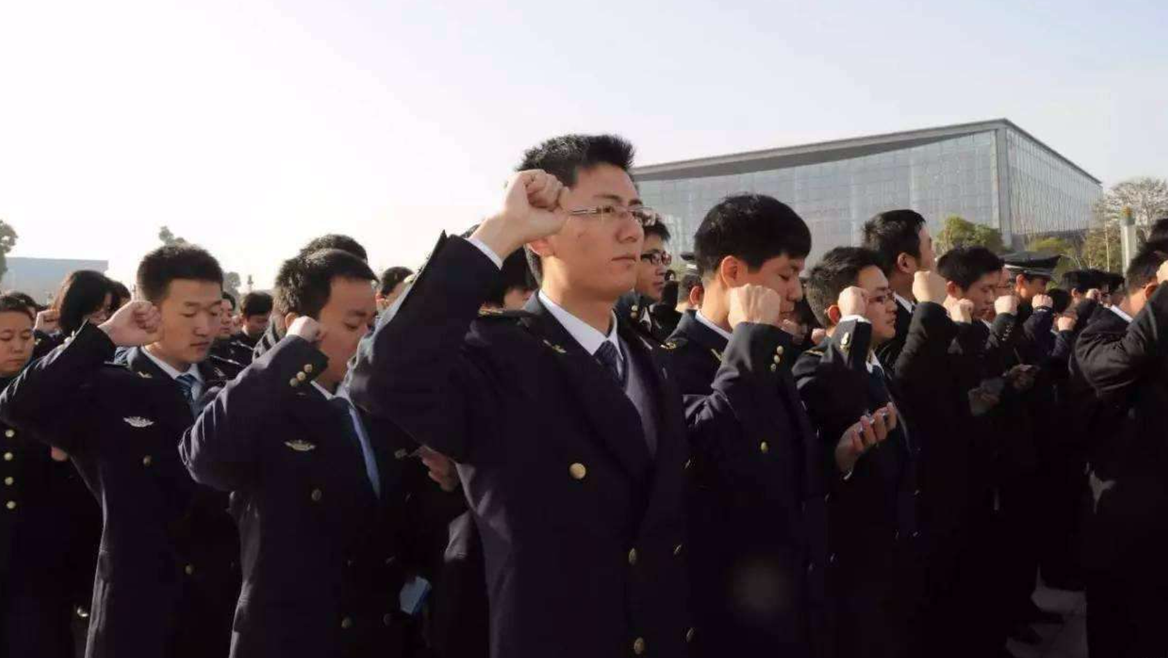 价值几万的“公务员”培训班，到底有没有用？听听过来人怎么说