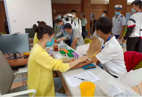 取消公務員“績效獎”，部分地區已開始實施，教師群體受影響嗎？