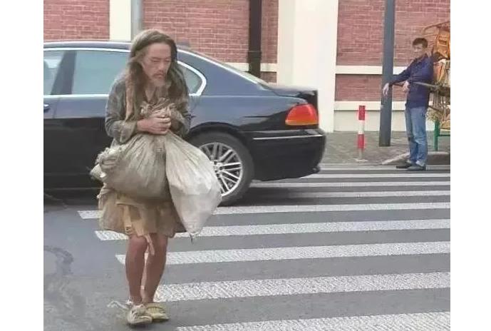 北京理工状元学霸姚远，以捡垃圾为生流浪12年，他后来怎么样了？