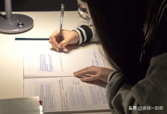 初中文凭怎么自考大专？有哪些专业？