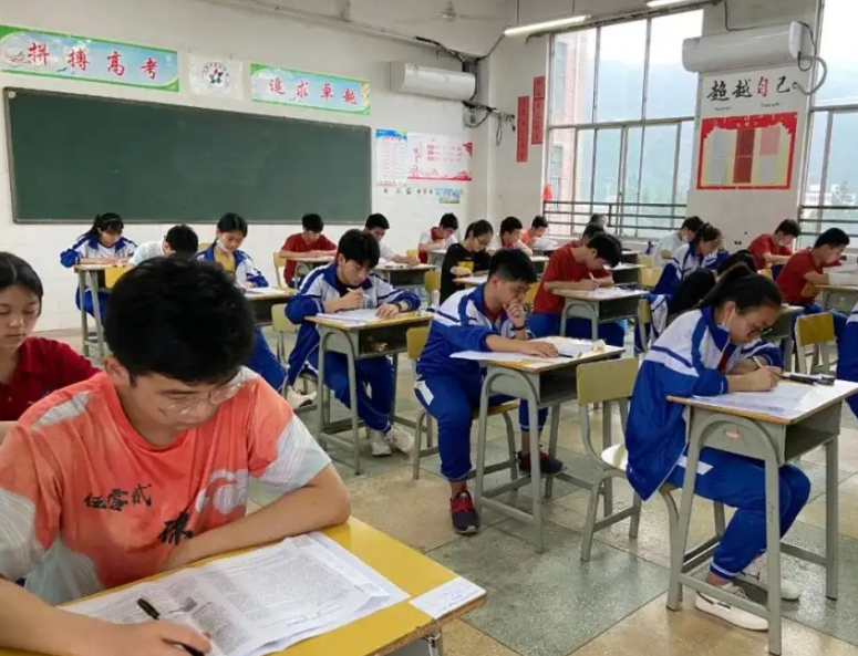 2022中高考时间有变动，个别地区高考延期一个月？考生家长应知晓