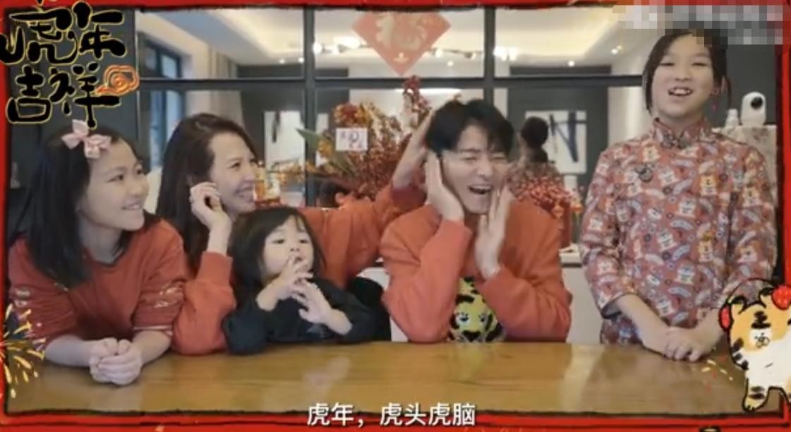 蔡少芬的儿子和女儿近照（蔡少芬有几个娃）