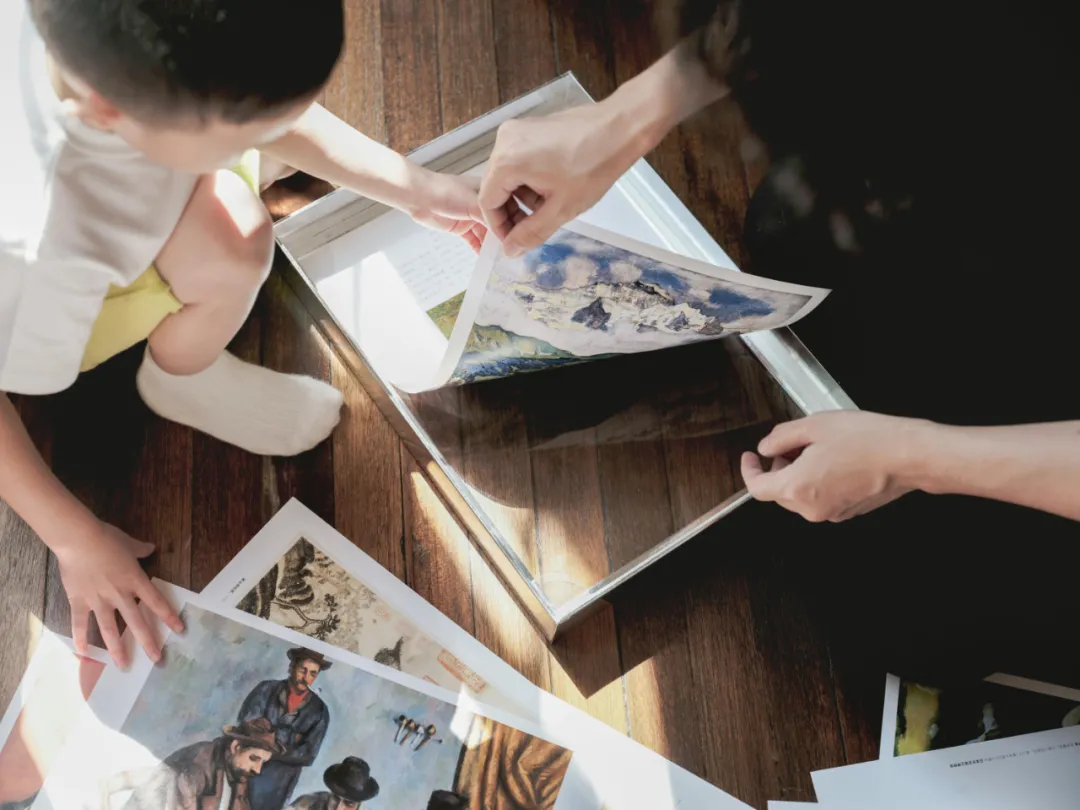 装饰画怎么选择质量好的（买装饰画需要注意什么）