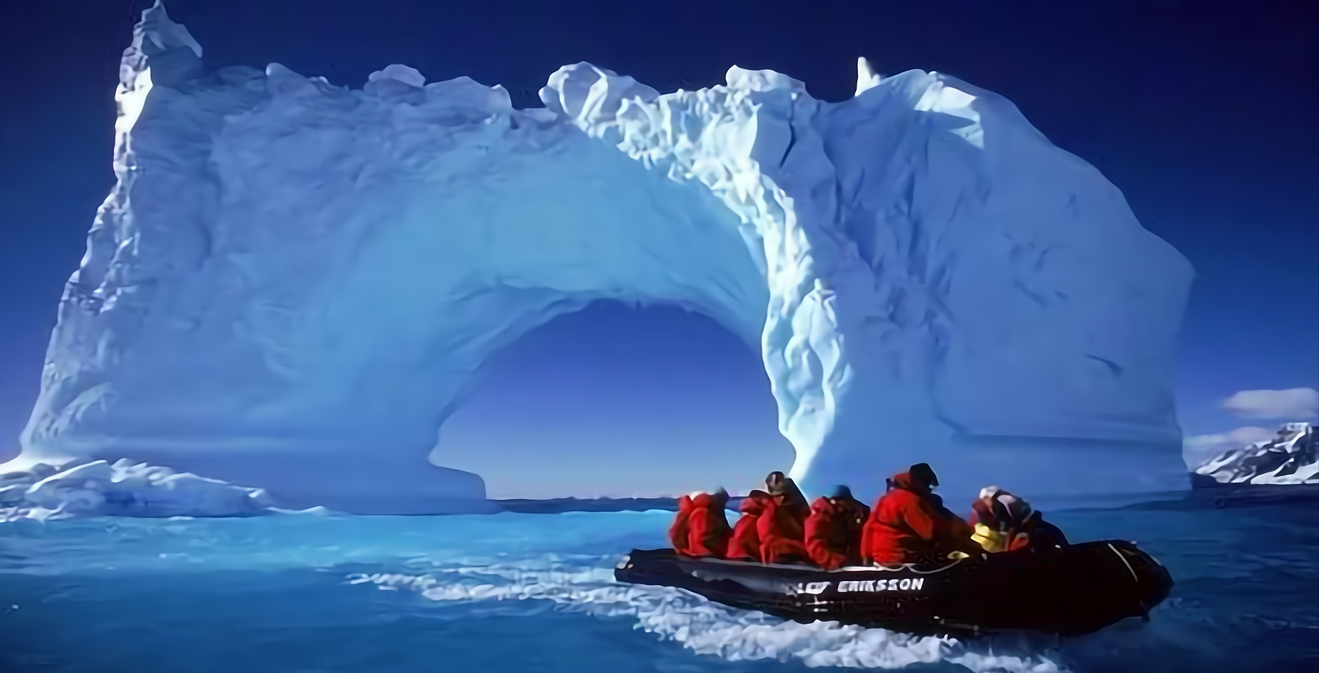 谜！南极4000米下有什么？俄罗斯钻探20年，发现一个“异星世界”