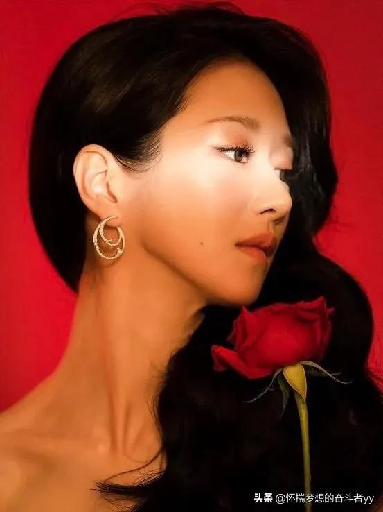 韩剧夏娃，姜润谦全剧最惨人物，居然被一碗炒饭感动到哭