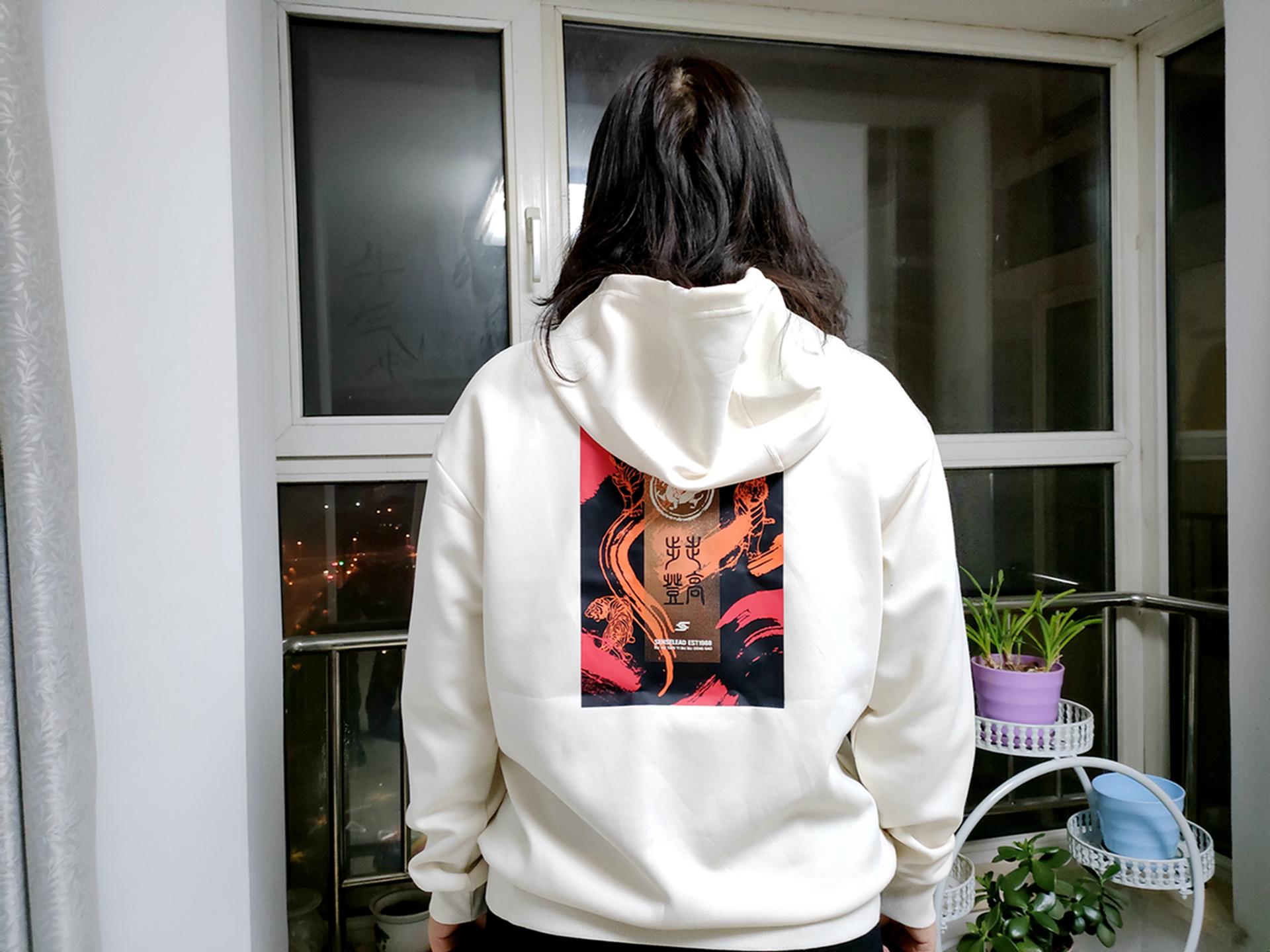 要舒适更要有仪式感，图途如虎添翼系列卫衣轻松唤醒新年穿衣灵感