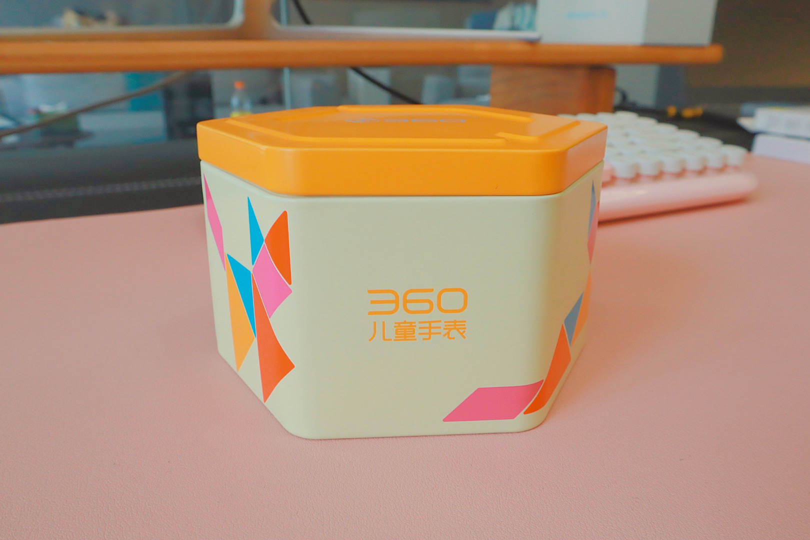 六一儿童节礼物：能上微信的360儿童电话手表10X体验