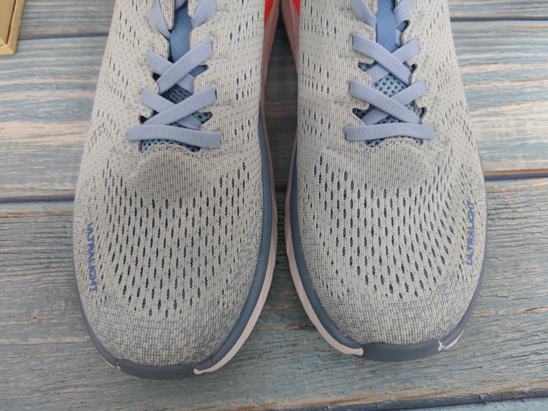 跑鞋刮起轻运动时尚风，咕咚F1健跑鞋体验