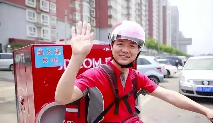 如何理解刘强东近两月从京东套现 18 亿元，疑似到意大利购买豪宅？