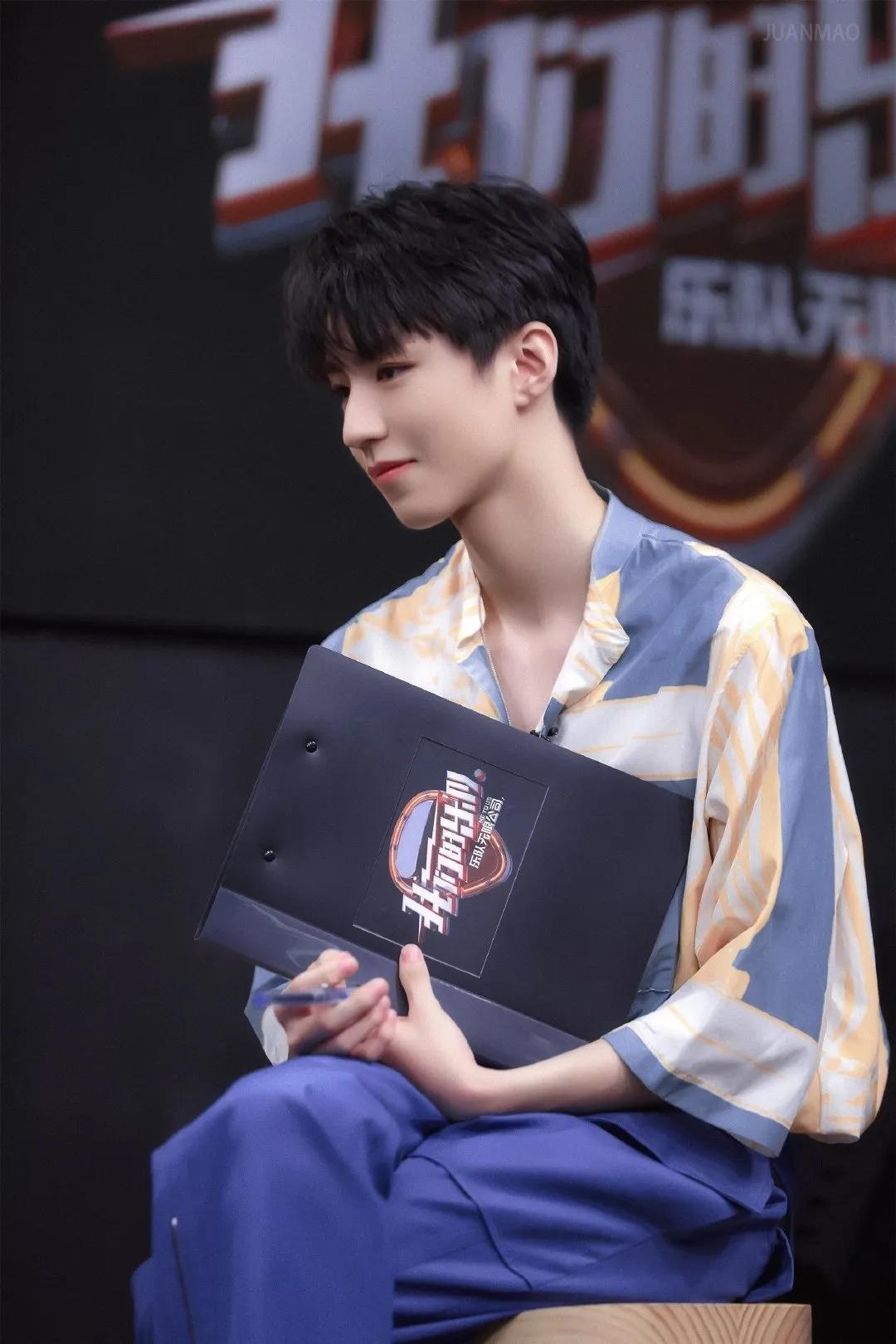 王俊凯经典语录/"你们的温柔,我也会心动"