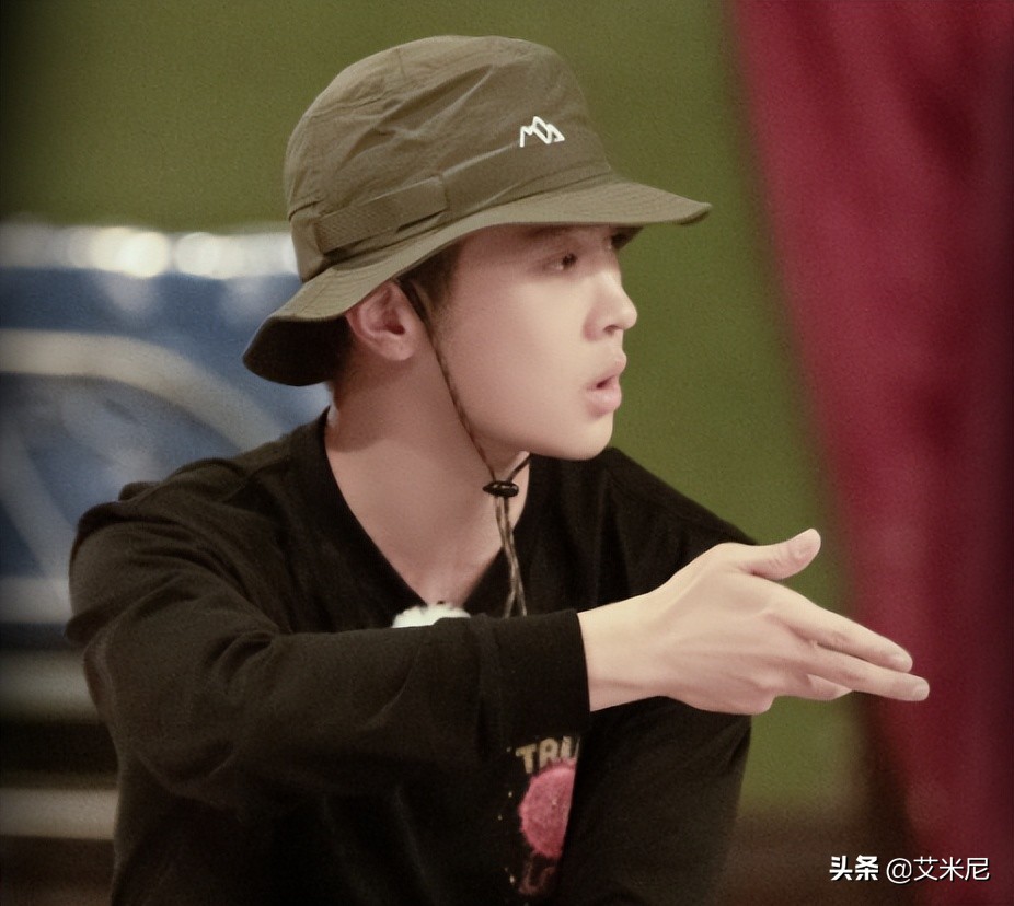 严敏《新游记》成绩不佳，黄渤黄磊助阵也无用，新游团不给力