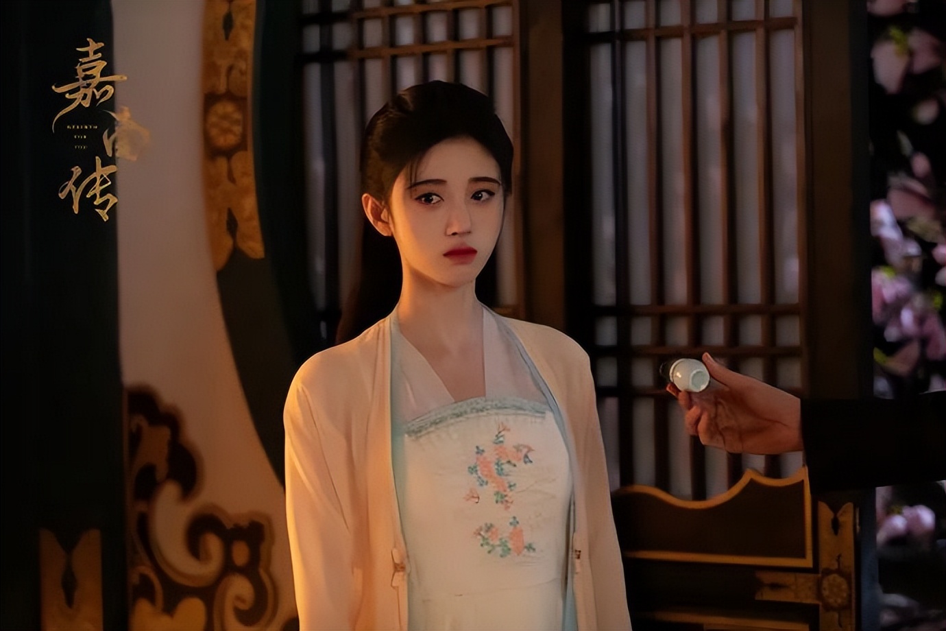 古装剧里的美人，越来越离谱……