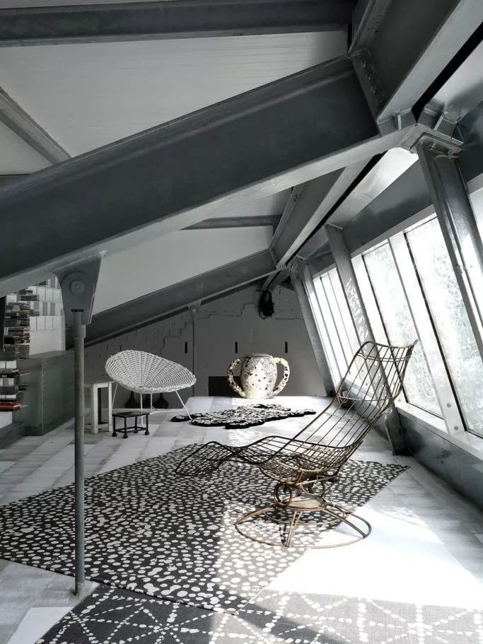 豪宅遍布世界，深扒设计教母Paola Navone的家，再次被震撼