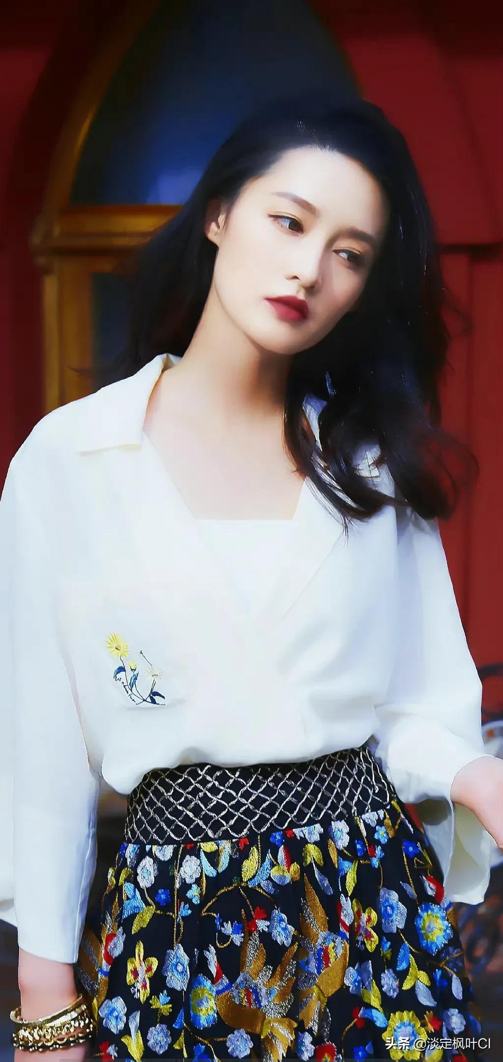 李沁 唯美写真1｜高清壁纸