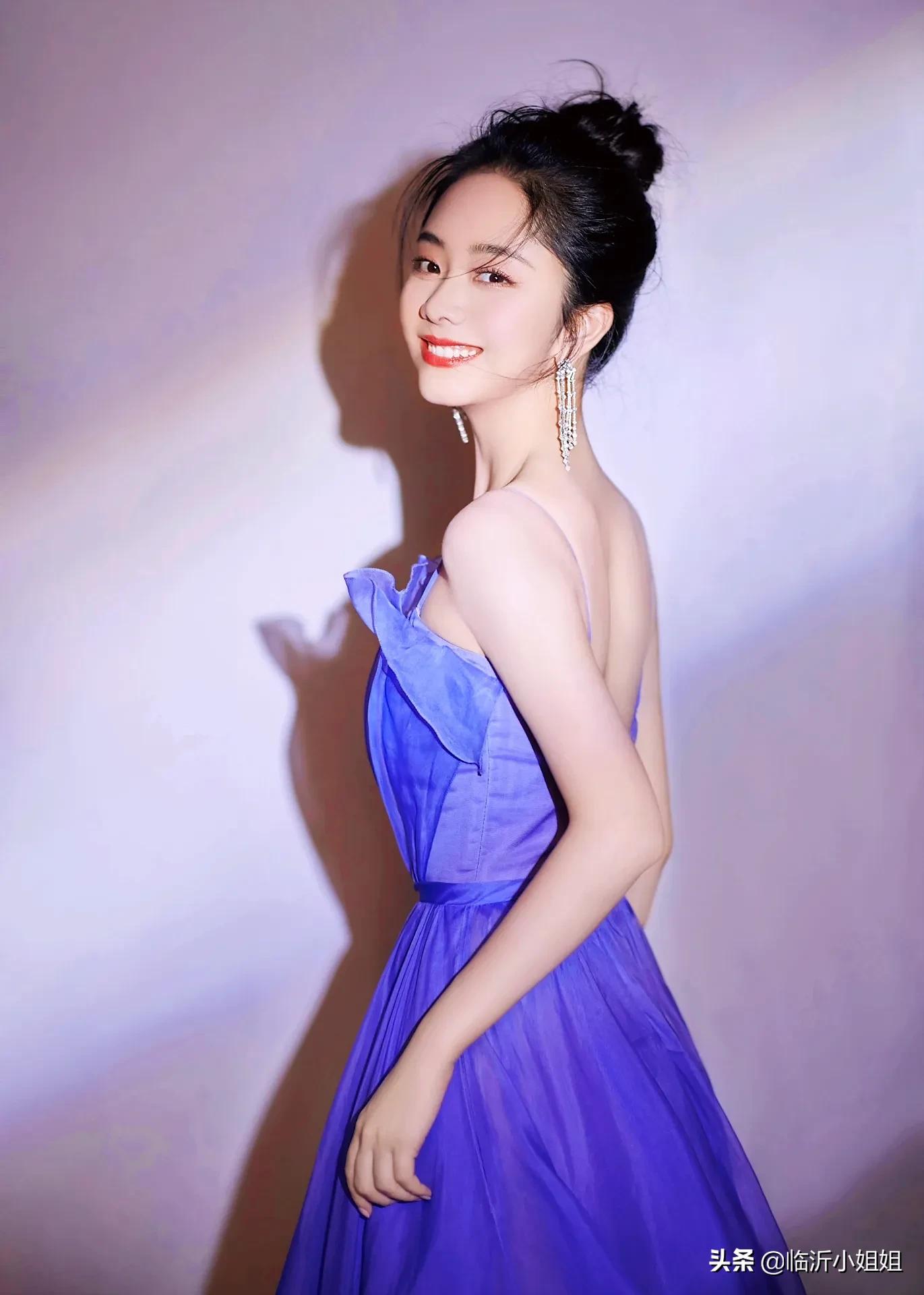 谭松韵，甜美可爱的精致美少女，灵动唯美的气息扑面而来