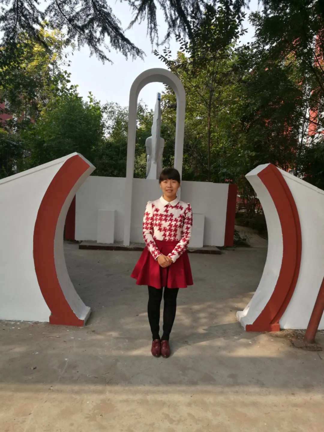 潍坊市奎文区卧龙学校教师张金花：生以求知为乐，师以从教为荣