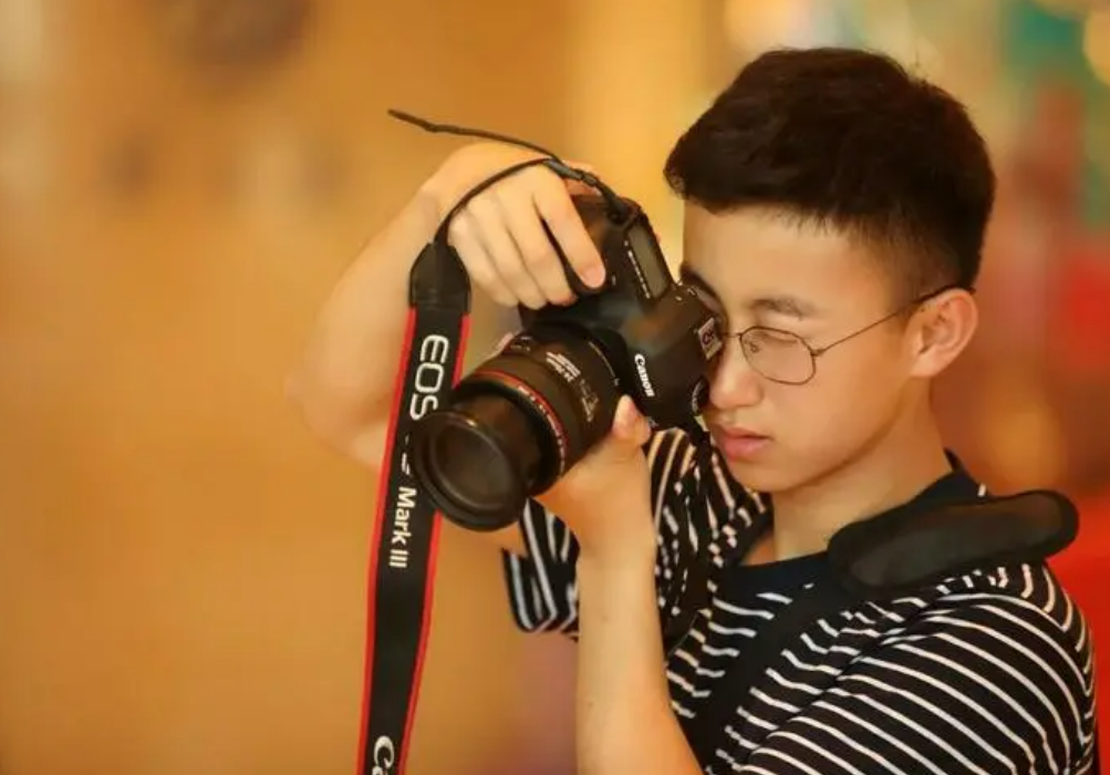 文科“四大天坑”专业，乍看高大上，毕业才发现就业难、考研更难