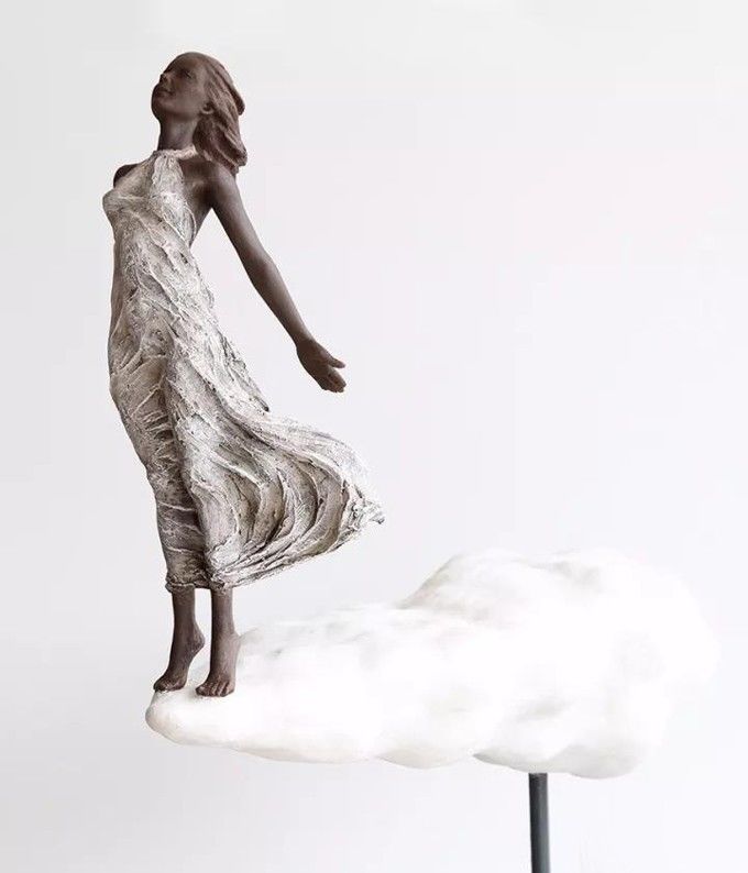 央美才女创作的人体雕塑，性感得很清纯，细节中却藏着魔鬼