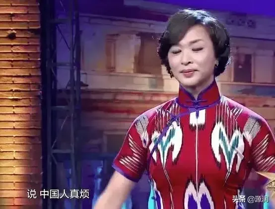 金星过韩国海关全过程(一次，金星去韩国，过海关时，海关官员突然说中国人真烦)