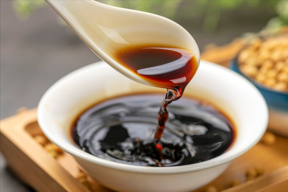 酱油的功效与作用是什么，酱油吃多了有什么坏处