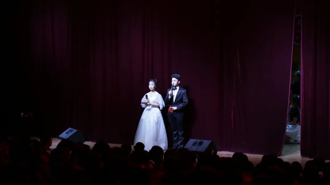 太原市實(shí)驗(yàn)中學(xué)校隆重舉行校園文化藝術(shù)節(jié)(圖23)