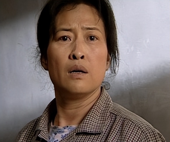 这10位母亲专业户，烟火气又不失魅力，都是中国人心中母亲的模样