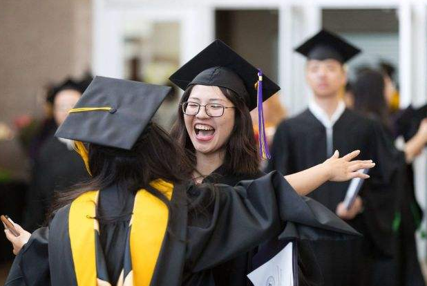 上海市人才储备开招，海外学历或受限制，部分985也达不到标准