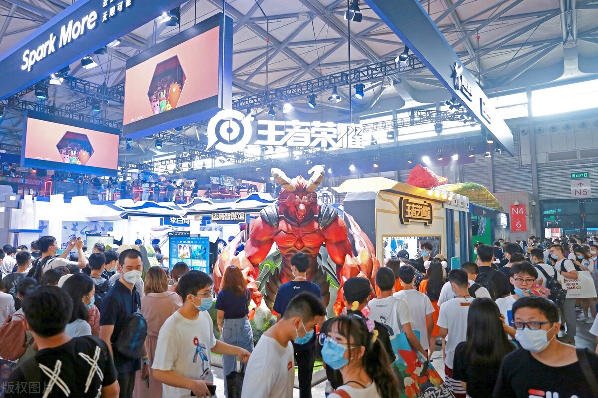 王者荣耀：虎年限定皮肤预热开始，李白韩信5人男团皮肤曝光