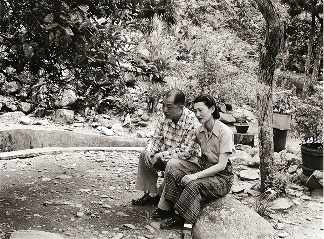 蒋介石临终遗言，对着蒋经国说出囚禁张学良的原因：不能放虎归山