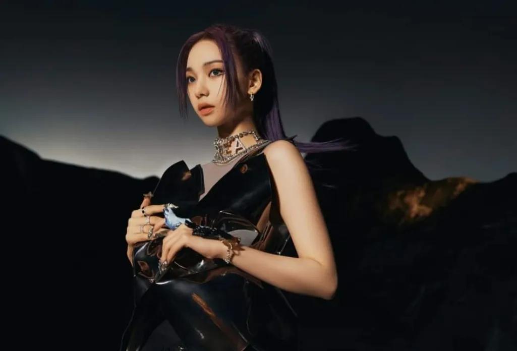 素有好莱坞级别美貌之称的aespa的Karina看起来比AI更AI